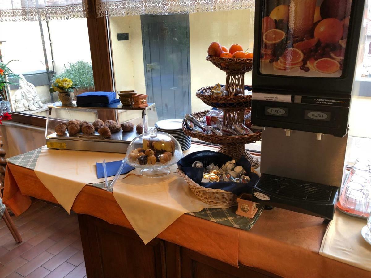 Hotel Portoghesi Roma Dış mekan fotoğraf