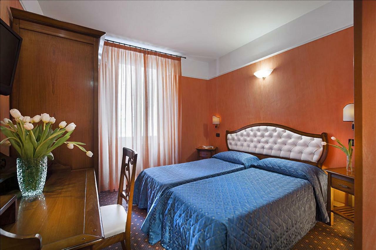Hotel Portoghesi Roma Dış mekan fotoğraf