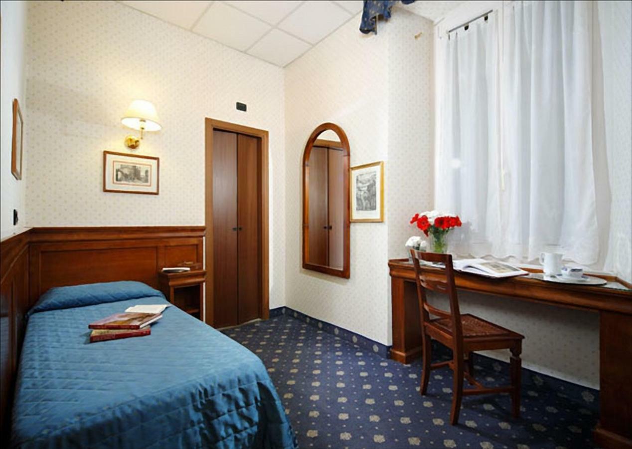 Hotel Portoghesi Roma Dış mekan fotoğraf